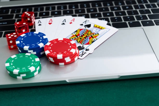 m11 toto Lightning Baccarat mobile app interface on Android and iOS